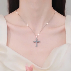 Dây Chuyền ESME ESHK0108 Kim Cương Đá Moissanite Bạc 925 Xi Kim 5 lớp