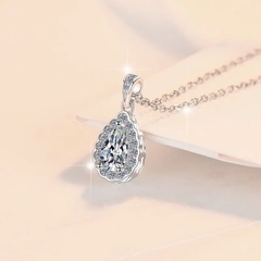 Dây Chuyền ESME ESHK0106 Kim Cương Đá Moissanite Bạc 925 Xi Kim 5 lớp