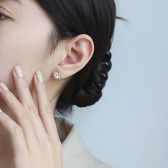 Bông Tai ESME ESES001C Kim Cương Đá Moissanite Bạc 925 Xi Kim 5 lớp