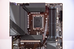 Mainboard Gigabyte Z690 UD D4 (Intel Z690, Socket 1700, ATX, 4 khe Ram DDR4)