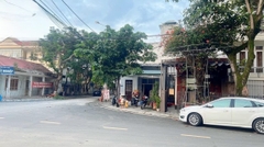 BÁN NHÀ ĐƯỜNG LÊ NGỌC HÂN P.PHỐ MỚI.