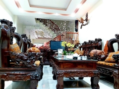 BÁN NHÀ ĐƯỜNG NGÔ QUYỀN - KIM TÂN