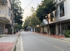 BÁN 2 NHÀ XÂY THÔ, Đ.LÊ THIẾT HÙNG, P.BẮC LỆNH