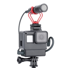 Khung vlog gắn mic, đèn LED cho gopro 5,6,7 Black
