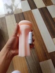 Âm đạo giả hít tường ruột silicon A8 nhập cao cấp