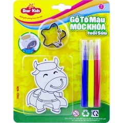 Gỗ tô màu móc khoá tuổi Sửu