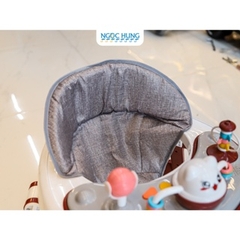 Xe tập đi tròn cho bé 605T (có nhạc đèn, có bàn ăn)