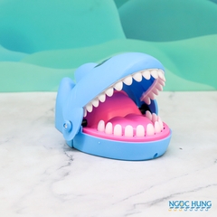 Hộp cá mập cắn tay 3212A