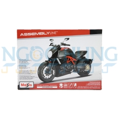 Mô hình lắp ráp xe mô tô - Đồ chơi xe mô tô lắp ráp Ducati Diavel Carbon 39196/MT39051AL