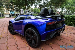 Xe ô tô điện lamborghini có sơn LT-998
