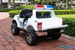 Xe ô tô điện cảnh sát cho bé 9588