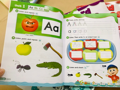 Oxford phonics world