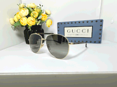 Kính mát GUCCI GG0014S 002