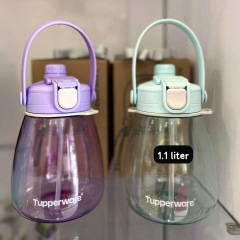Bình Nước 1.1L Có Quai Tupperware