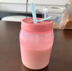 Hộp Jar 550ml có ống hút -màu mới