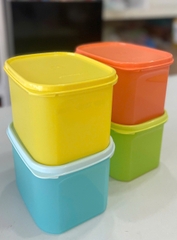 Combo Tuptrung Set 4 Hộp Mát Colorful 1.9L (4 Hộp)