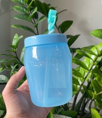 Hộp Jar 550ml có ống hút