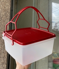 Tuptrung - Hộp trữ mát vuông nắp đỏ có quai xách 4L Jumbo Goody Box With Cariolier