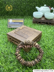 Vòng tay trầm hương Việt hàng hiếm Cận Chìm
