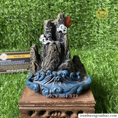 Thác khói trầm hương - Thác xông trầm nụ bằng gốm cao 10,5cm
