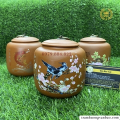 Hũ đựng trà bằng gốm màu đỏ gạch, nhiều họa tiết khác nhau, cao 12cm