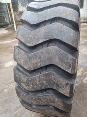 Lốp XCMG 23.5-25 hàng theo xe