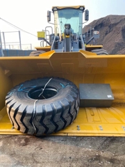 Lốp XCMG 23.5-25 hàng theo xe
