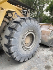 Lốp bán đặc 23.5-25 hàng chất lượng cao