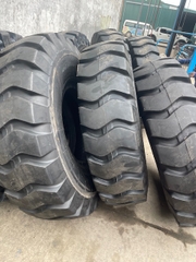 Lốp 16.00R25 dùng cho xe nâng, xe tải