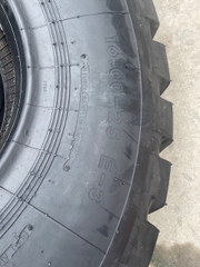 Lốp 16.00R25 dùng cho xe nâng, xe tải