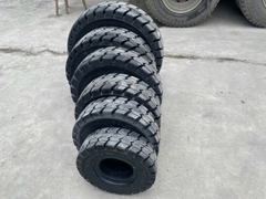 Lốp đặc xe nâng các loại