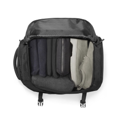 balo-tomtoc-usa-travel-backpack-40l-black-gray-t66-a82-f01