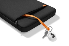 tui-chong-soc-tomtoc-usa-360-protective-kem-tui-phu-kien-cho-macbook-pro-13-14