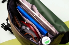 tui-deo-cheo-tomtoc-slash-t27-shoulder-bag-green