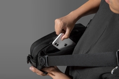 tui-deo-cheo-tomtoc-wander-t26-steam-deck-rogally-daily-sling-black