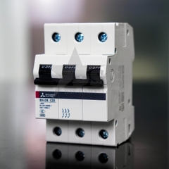 MCB CB Tép BH-D6 3P 10A MITSUBISHI