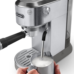 Máy pha cà phê Delonghi EC890.M/.GR/.WI/.GR