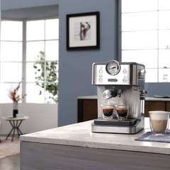 Máy pha cà phê Delonghi EM450.M