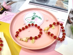 Lắc tay phong thủy hạt ngọc đỏ mix thỏ ngọc