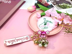 Móc khóa gấu bear màu loang đính đá kèm dây đeo chữ good luck