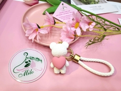 Móc khóa gấu bear resin trái tim kiểu đen len cute