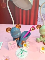 Đèn ngủ để bàn hình gấu Bearbrick có ống cắm bút