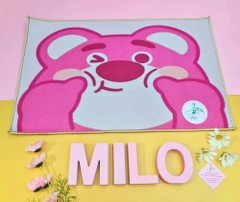 Thảm lau chân gấu dâu Lotso