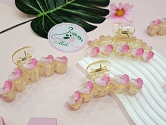 Kẹp tóc trong đính trái tim hồng trong suốt