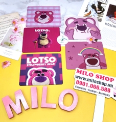 Tấm lót chuột hình gấu dâu Lotso