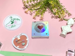 Phấn má hồng Lameila blusher - 4g (hộp trái tim)