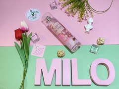 Nước hoa xịt thơm body Victoria's Fleur- 236ml (nội địa Trung)