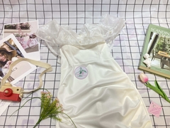 Đầm body voan xếp ly bẹt vai đính cườm (có mút) - màu trắng