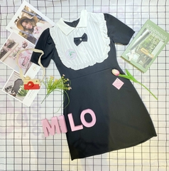 Đầm umi cổ bèo dập ly đính nơ form ngắn (màu đen)