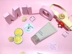 Sữa rửa mặt innisfree tro núi lửa - 150g (mẫu mới)